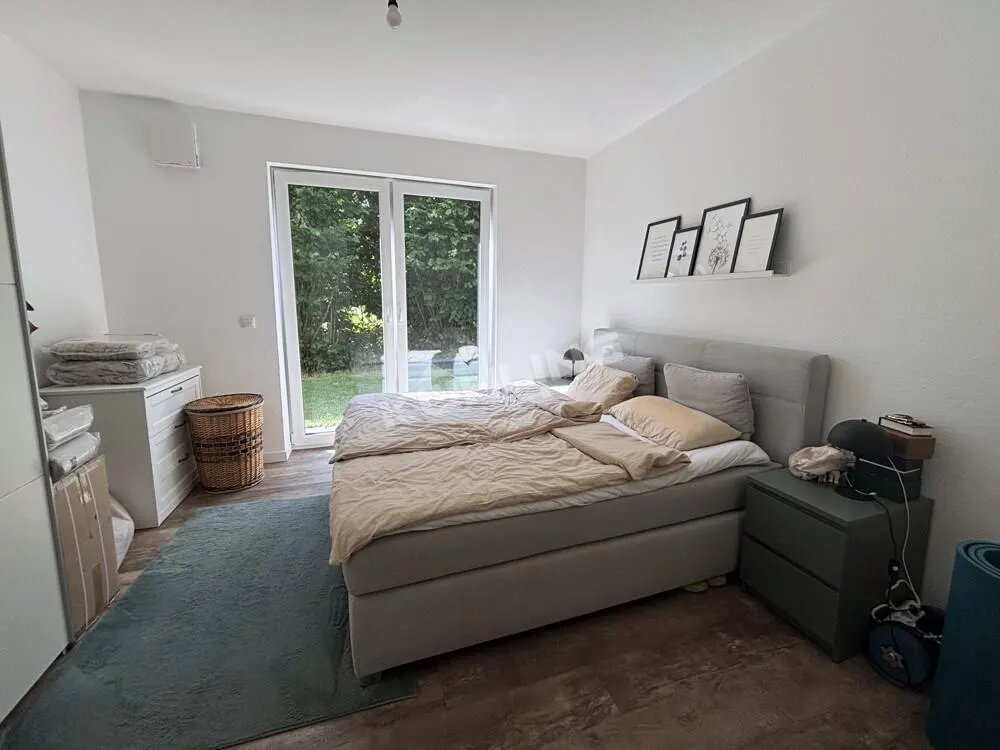 Modern und hell -2-Zimmer- Erdgeschosswohnung mit Terrasse