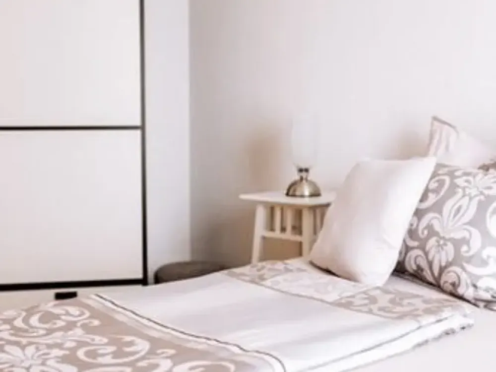 Furnished 2-Room Apartment in Prime Location for Rent from 01.11.2024 to 30.04.2025