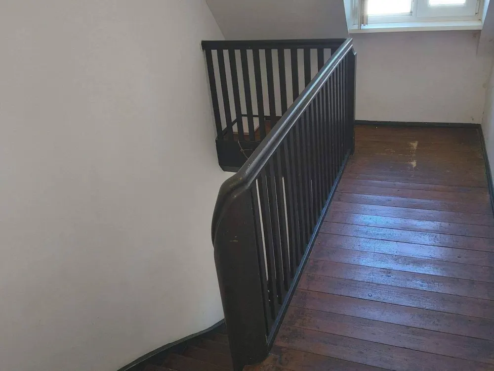 Cozy and Quiet Apartment Near Hohe Marter Subway