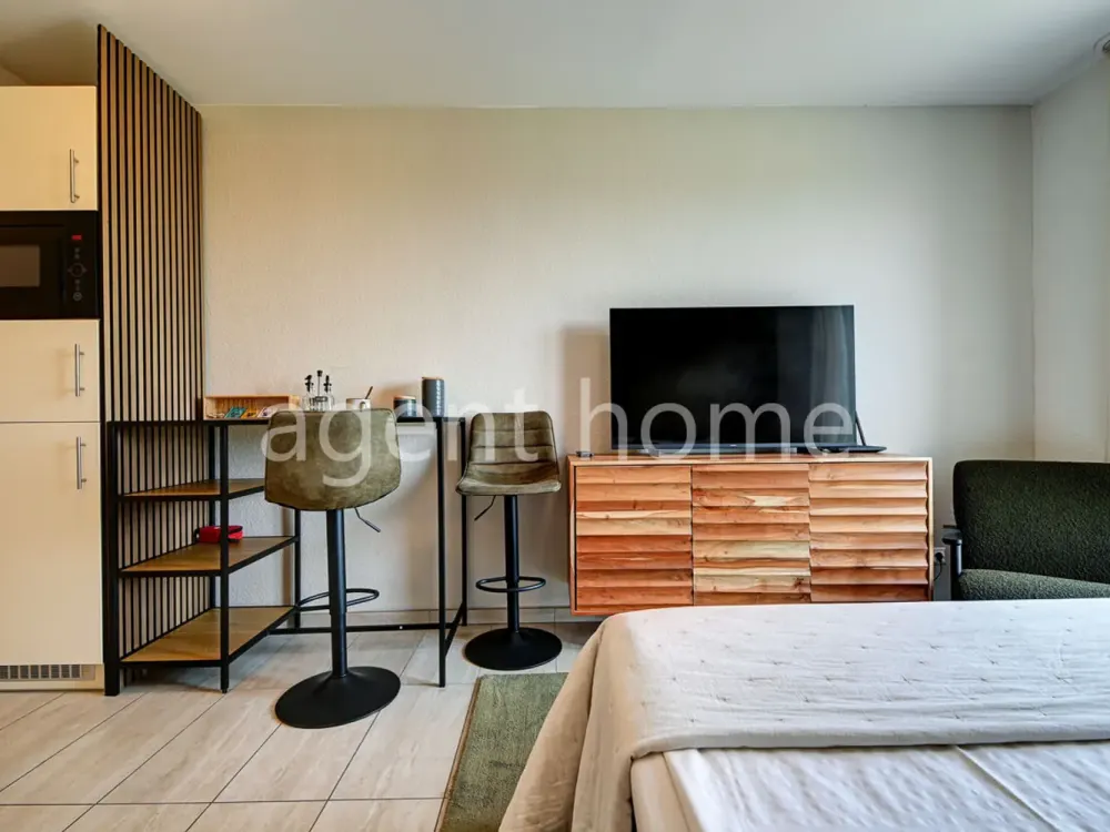 MÖBLIERT - MODERN LIVING - Schönes Studioapartment