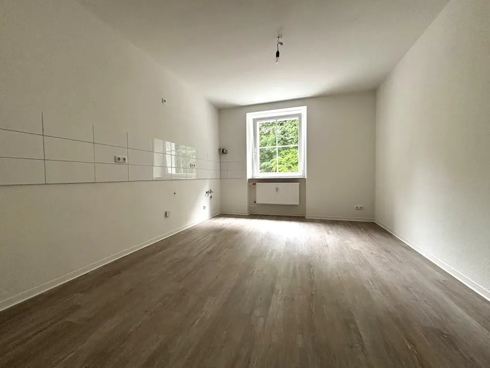 Traumwohnung: wunderschöne 2-Zimmer Wohnung direkt am Wald!