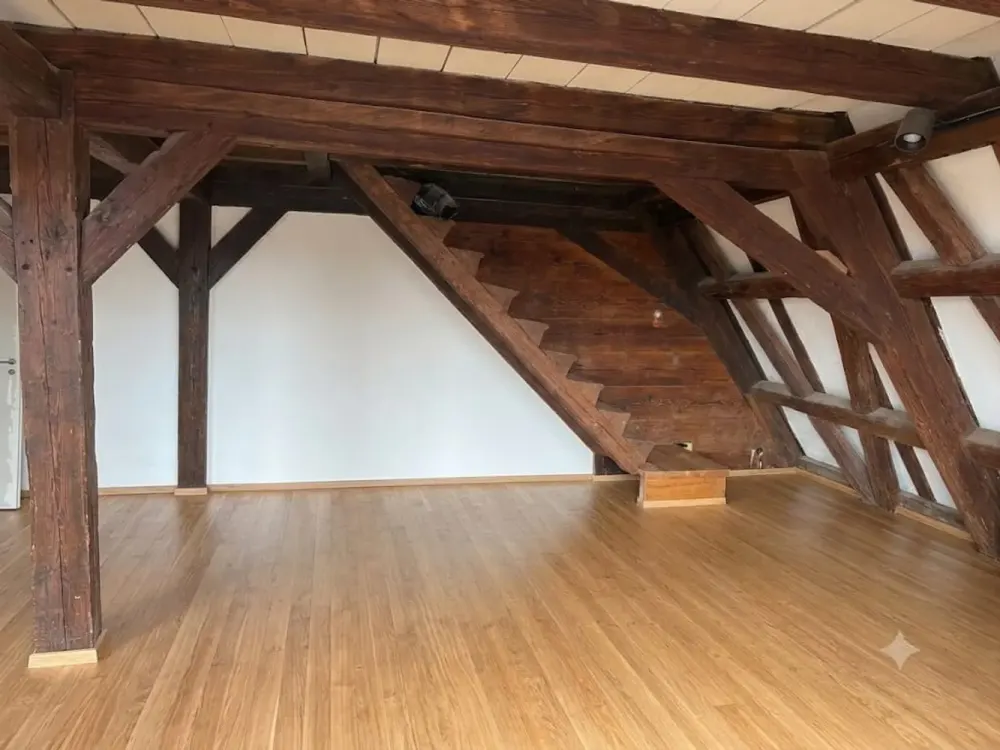 6 Zimmer-Dachgeschosswohnung in Markgröningen
