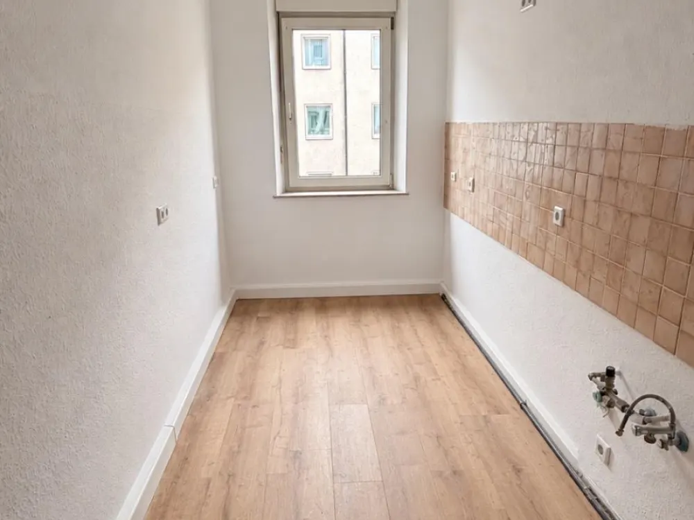 Frisch renovierte 2-Zimmer-Wohnung mit Einbauküche | 51,73 m²
