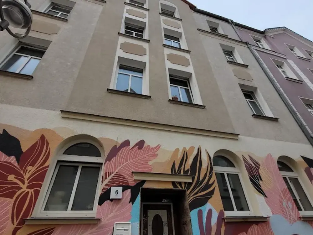 Beautiful KTV Apartment, Laminate, Shared Garden in Courtyard from 01.12.2026