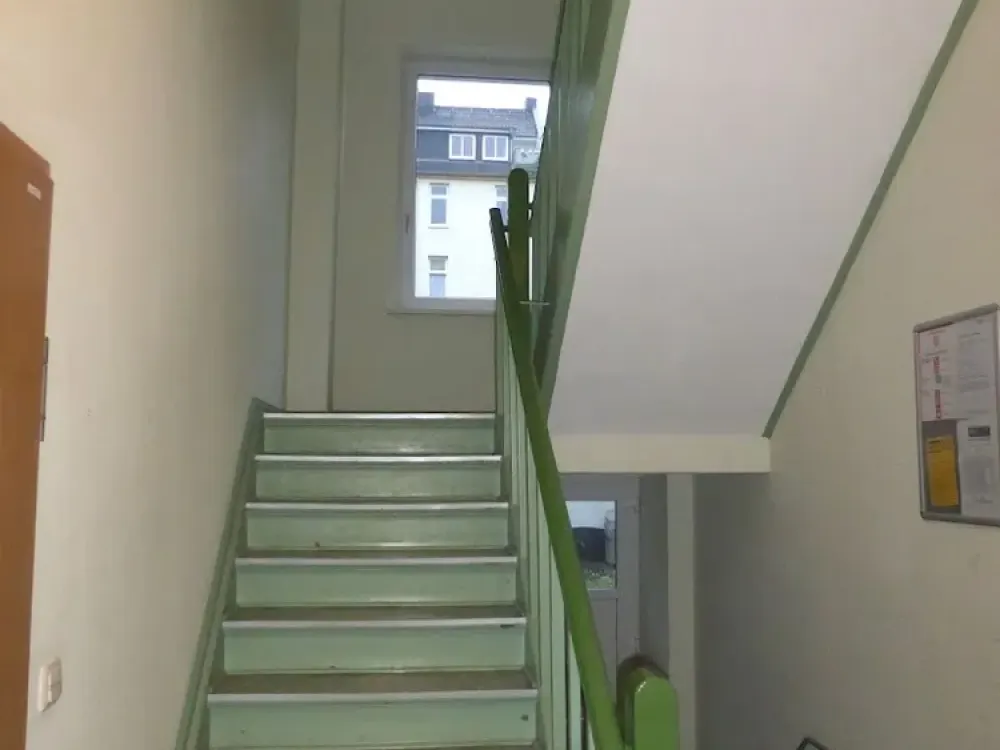 Beautiful KTV Apartment, Laminate, Shared Garden in Courtyard from 01.12.2026