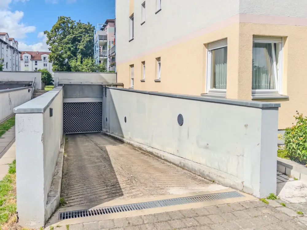 2 Zimmer Dachgeschosswohnung in ruhiger Teltow-Lage