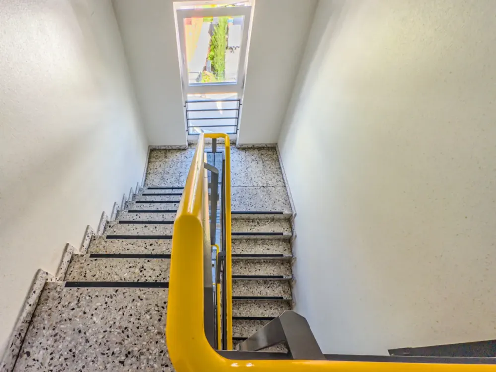 2 Zimmer Dachgeschosswohnung in ruhiger Teltow-Lage