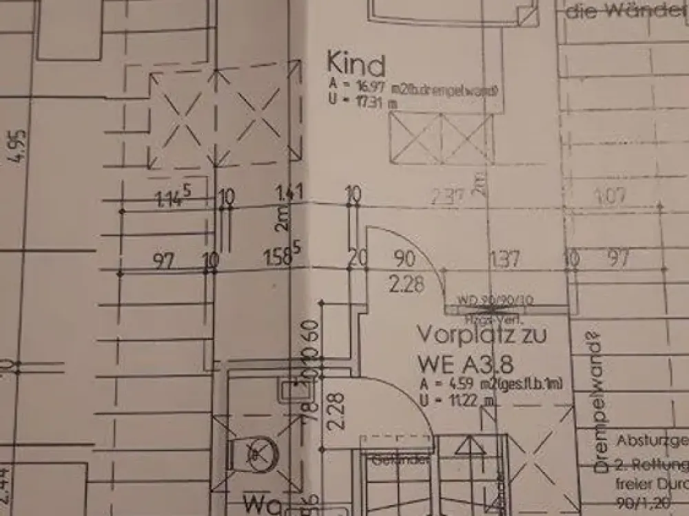 3-Zimmer-Maisonette-Wohnung mit Balkon in Friedrichshafen