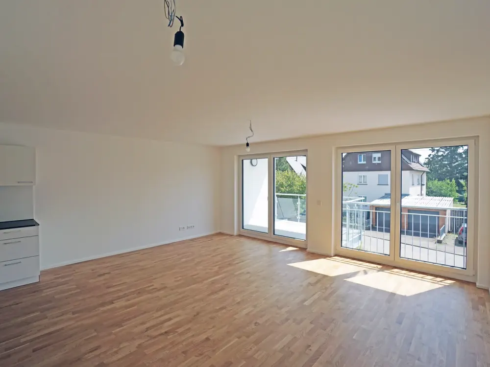 Erstbezug: Licht, Raum und Neubaukomfort, stilvolle 3-Zimmer-Wohnung mit großzügigem Südbalkon