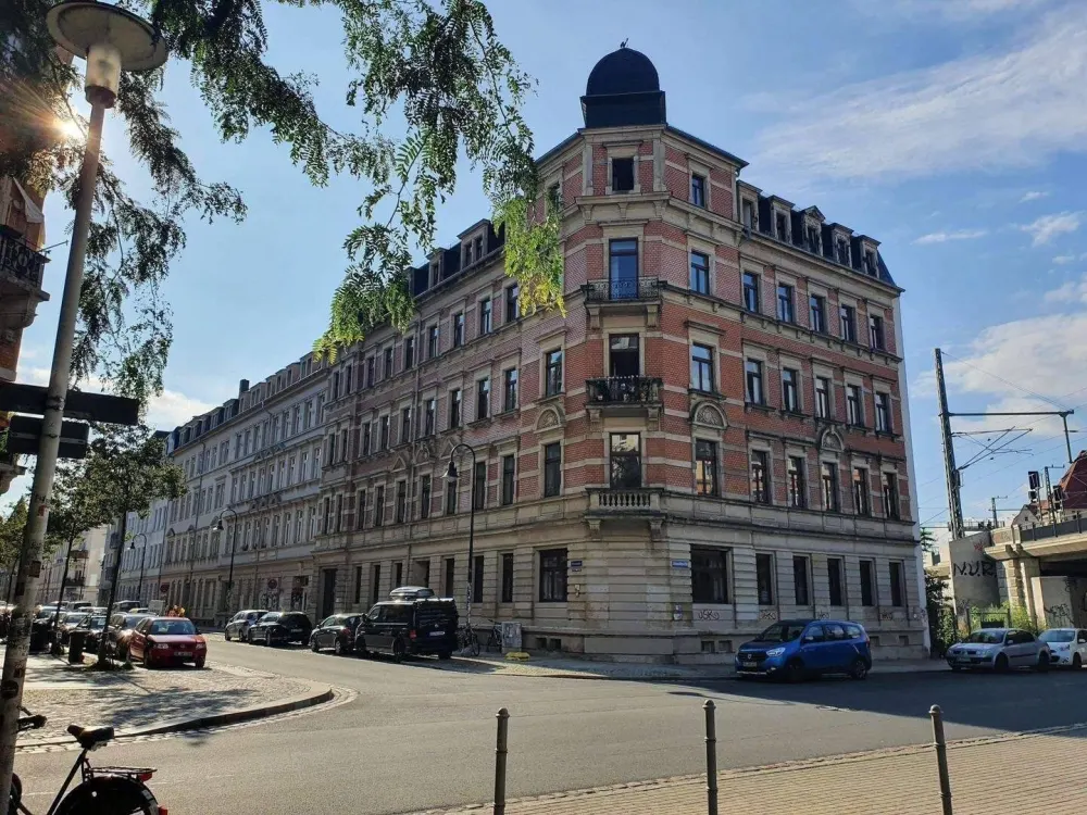 Family-friendly 3-room apartment seeks new tenant!