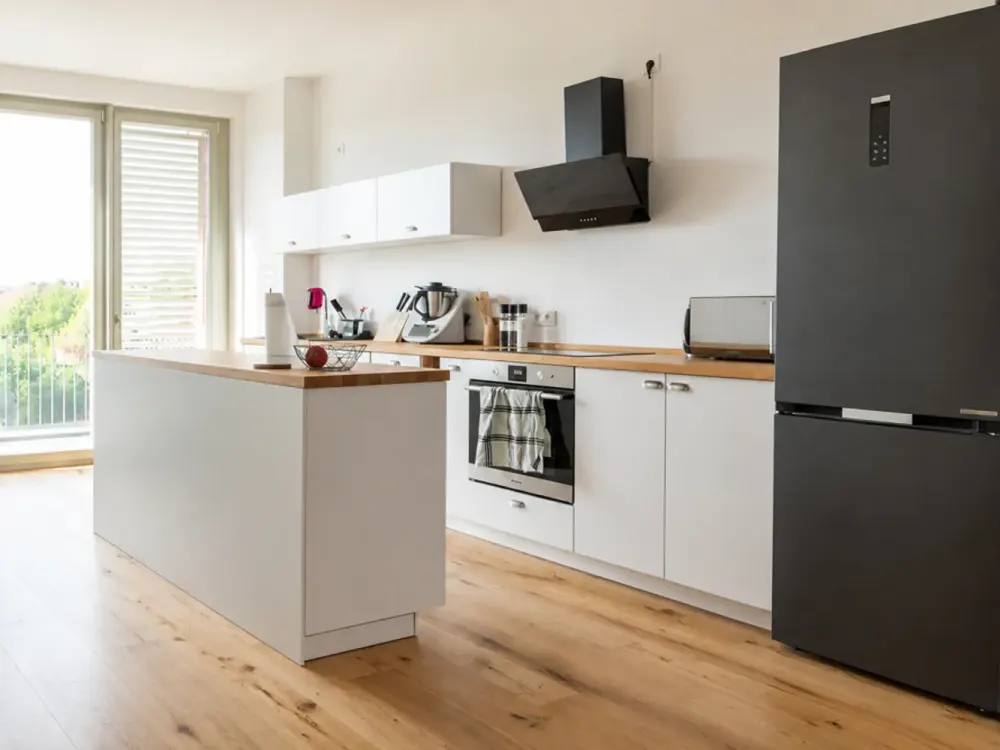 Large Roof Terrace & Water View | Daylight Bathroom with Bathtub & Shower | Air Conditioning | Underfloor Heating