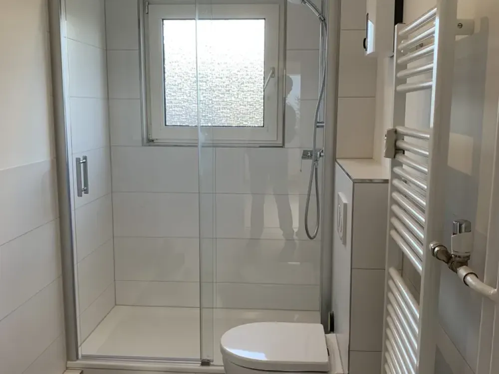 Diese lichtdurchflutete und schick geschnittene 2-Zimmer, Küche, Bad-Wohnung ist ein Klassiker.