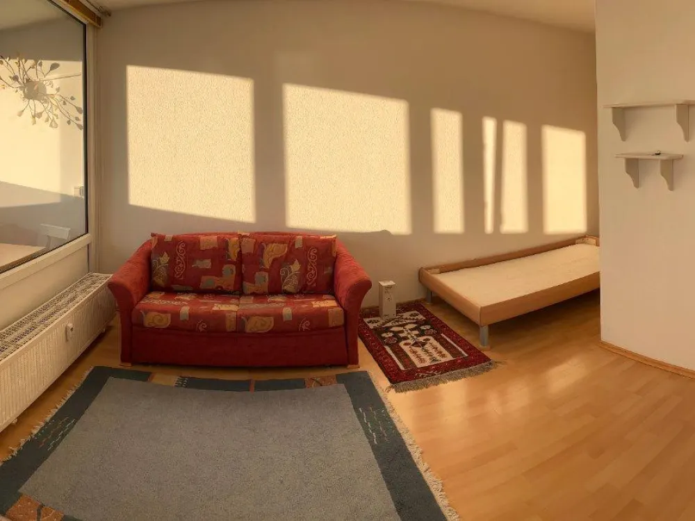 Sonnige 1-Zimmer-Wohnung möbliert in Stuttgart-Fasanenhof
