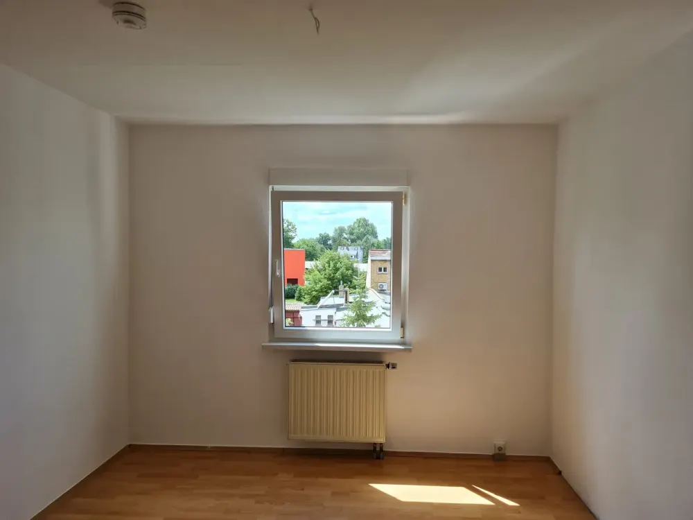 شقة بثلاث غرف ذات تصميم جيد في Rackwitz متاحة للسكن فوراً!!