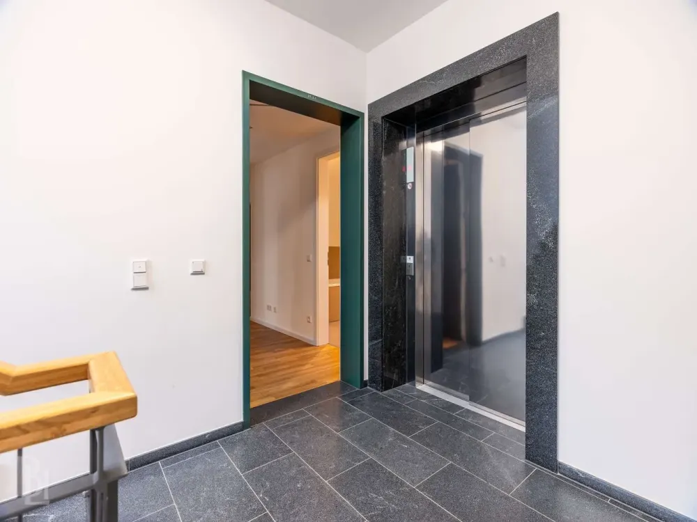 Temporäre Vermietung: optimal geschnittene 4-Zimmer-Wohnung mit Charme in begehrter Schöneberg-Lage