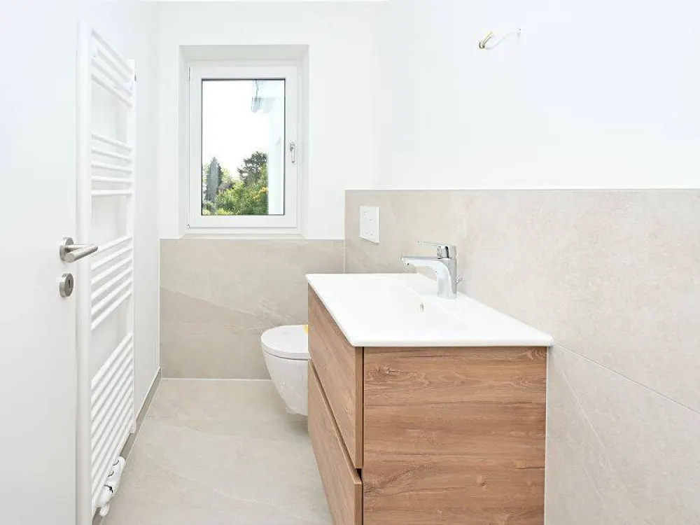 Erstbezug nach Sanierung: 4-Zimmer-Wohnung in Bemerode!
