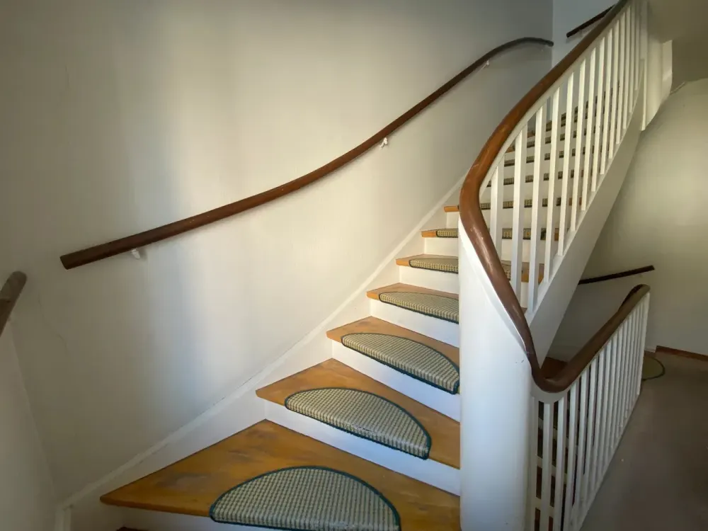 Modern and Renovated Attic Apartment in Bremer Bahnhofsvorstadt!