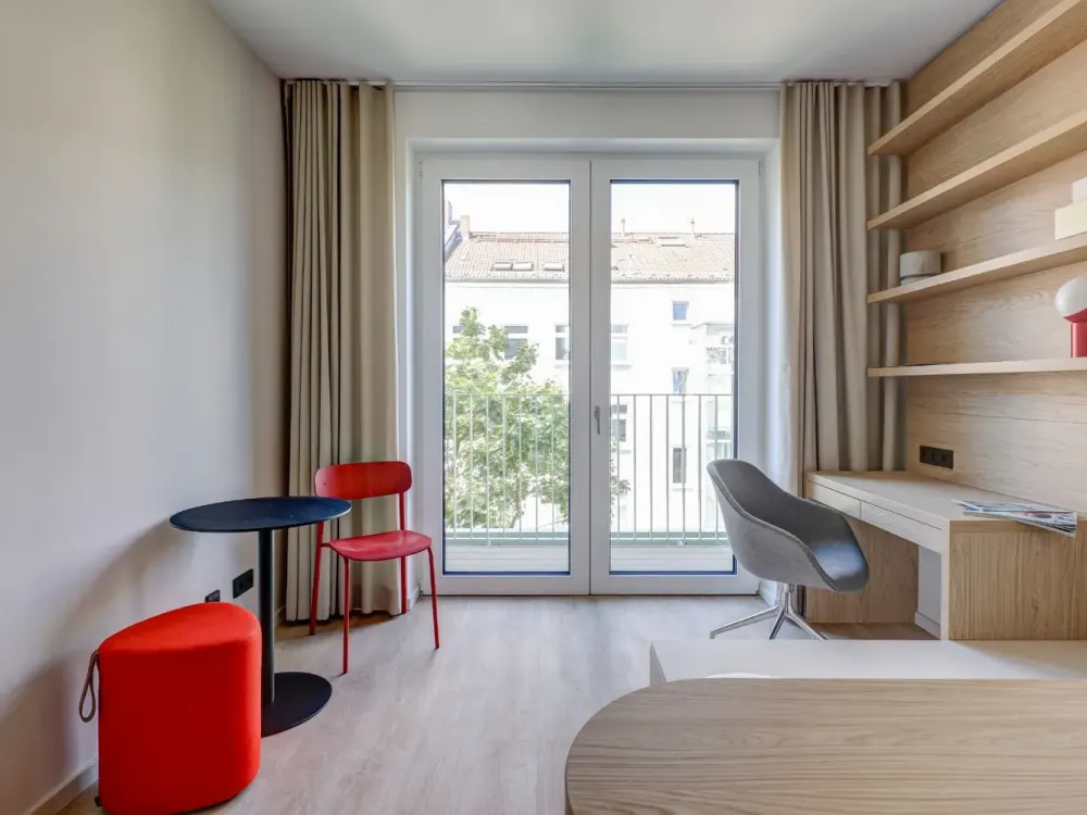 FRIEDRICH: Junior Apartment, 2 Zimmer, möbliert, Balkon, Neubau, Berlin | auch Corporate Housing