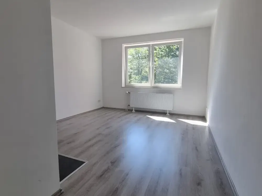 Move-in Ready! Modern Equipped & Ideally Laid Out 1-Room Apartment with Parking Space in Münster