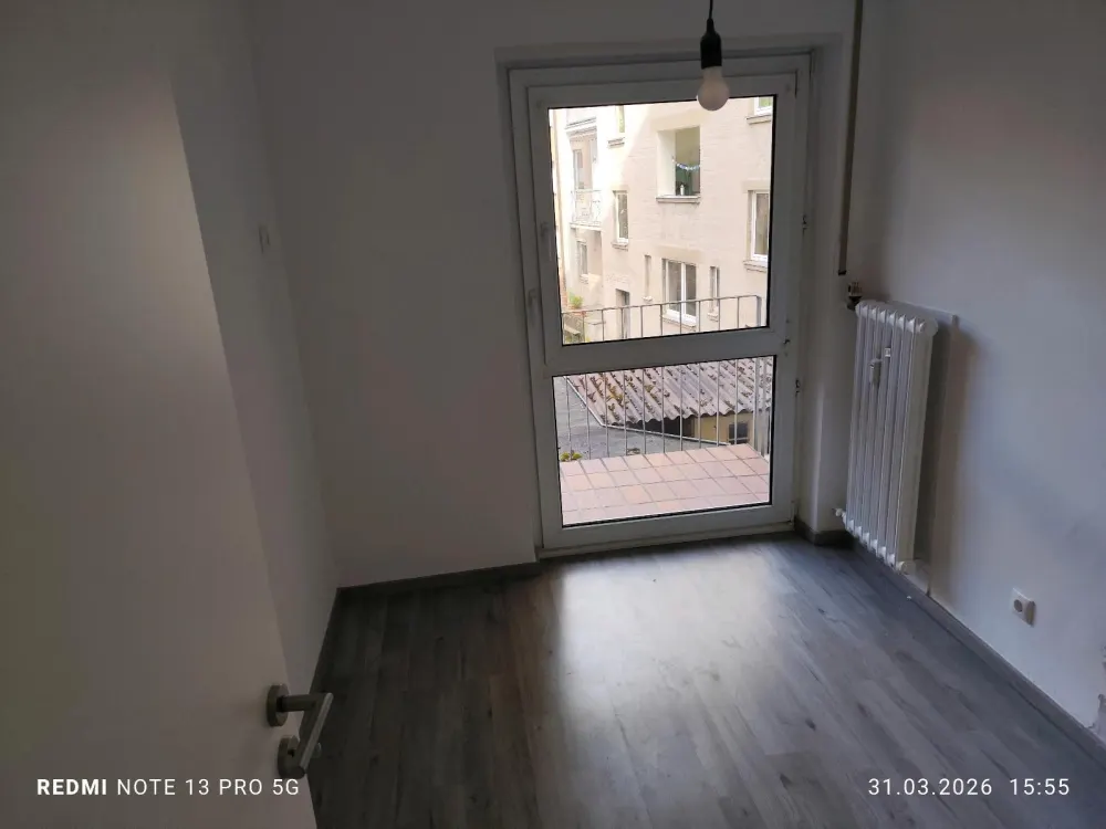 Helle 3 Zimmer Wohnung mit zwei Balkonen