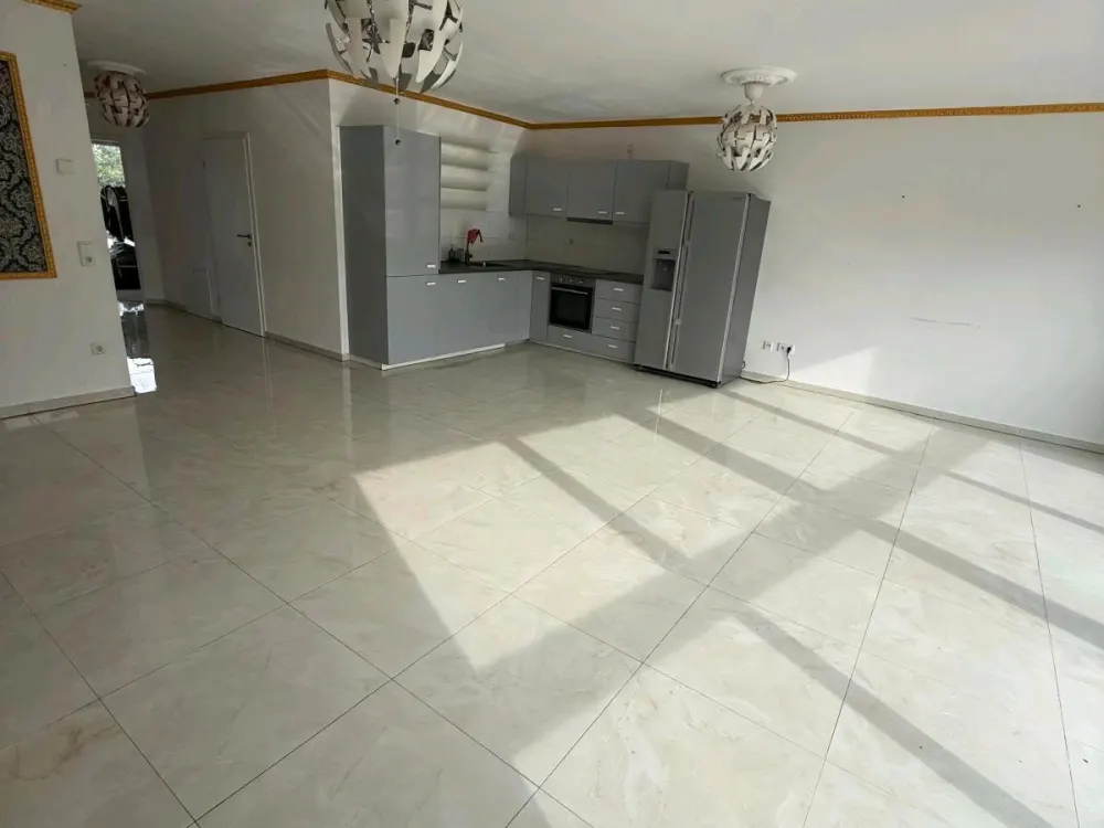 Nachmieter gesucht, 3-Zimmer-Wohnung 85m⅔ in Köln-Worringen 1A