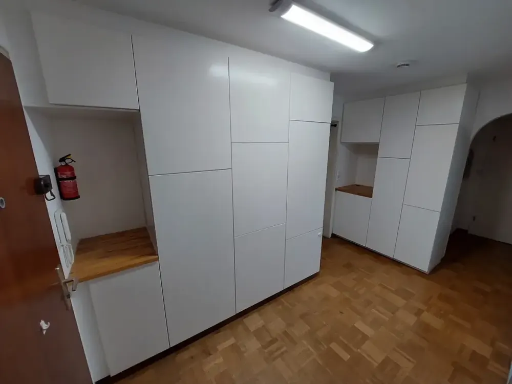 Teilmöbilierte 3-Zimmer-Wohnung für 1 Jahr in Stuttgart-Feuerbach