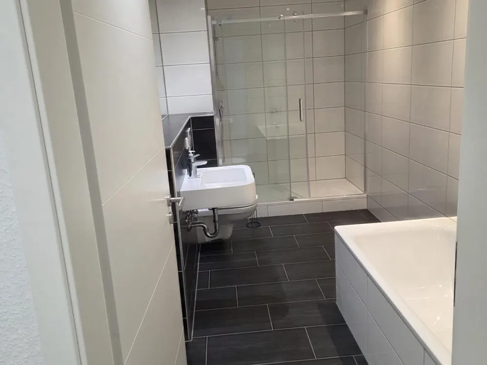 ****KERNSANIERTE WG ZIMMER SULZBACH ****