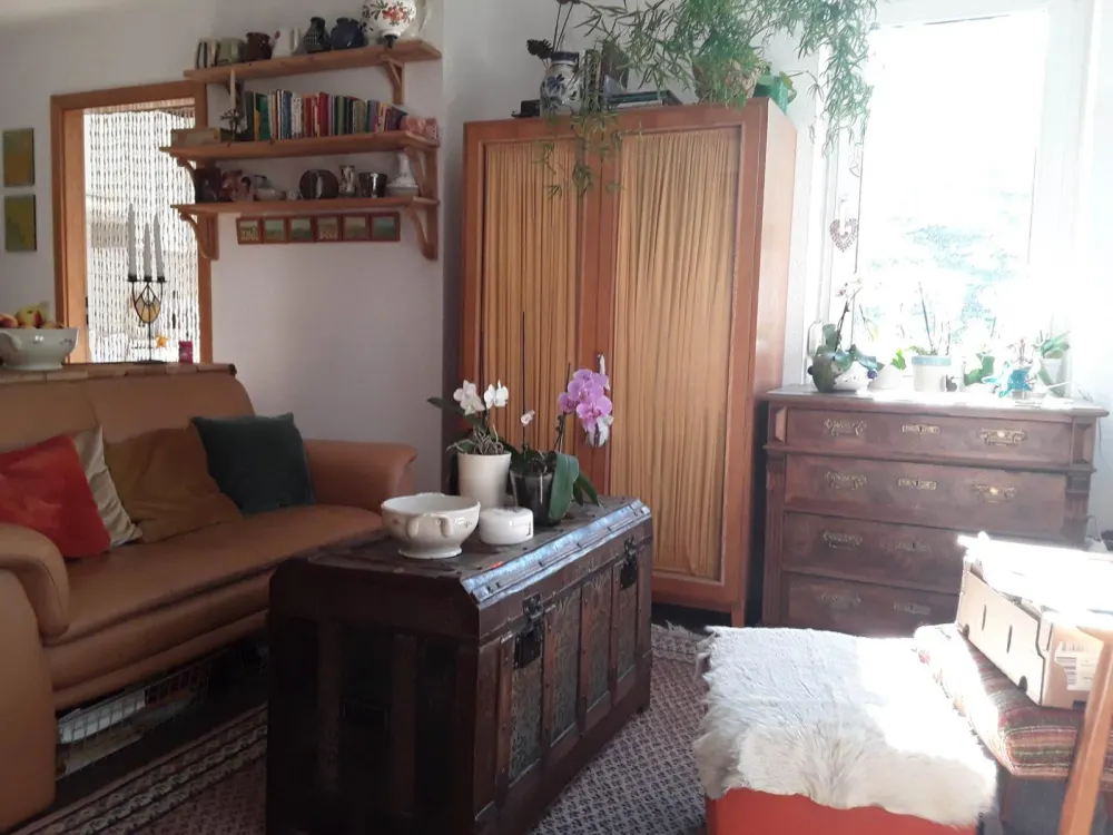 Stilvolle 3-Zimmer Wohnung mit gefleckt Innenausstattung