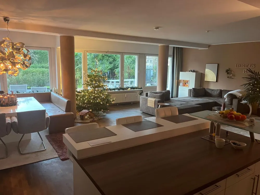 Exklusive EG-Wohnung im Bismarckviertel mit Garten