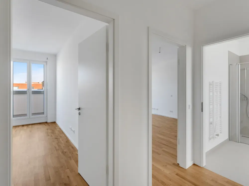 Exclusive 2-Room Apartment with Roof Terrace