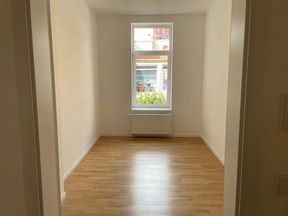Nachmieter für Moderne 3-Raum Wohnung im EG nach Erstbezug