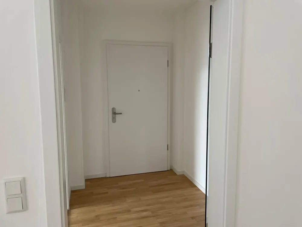 Nachmieter für Moderne 3-Raum Wohnung im EG nach Erstbezug