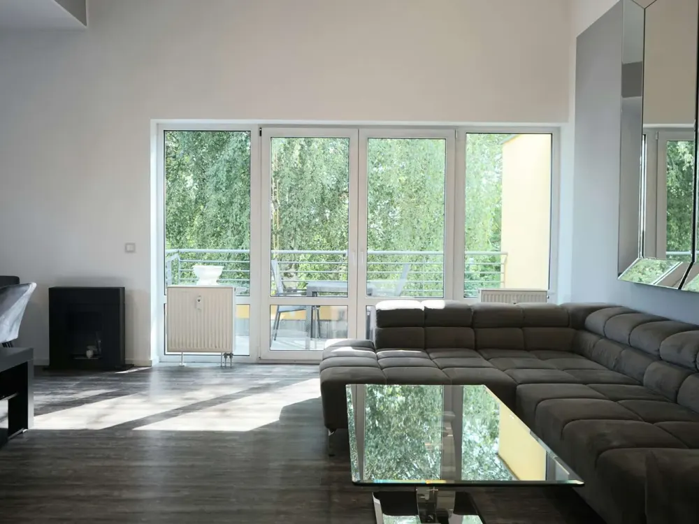 Stilvolles Penthouse mit großer Dachterrasse, hochwertig möbliert & bezugsfertig