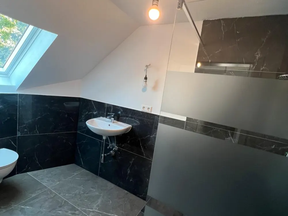 80m² Wohnung, Kernsaniert mit Gartennutzung