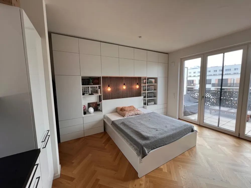 Oberste Etage, bester Ausblick: Friedrichshain trifft Fernsehturm-Skyline