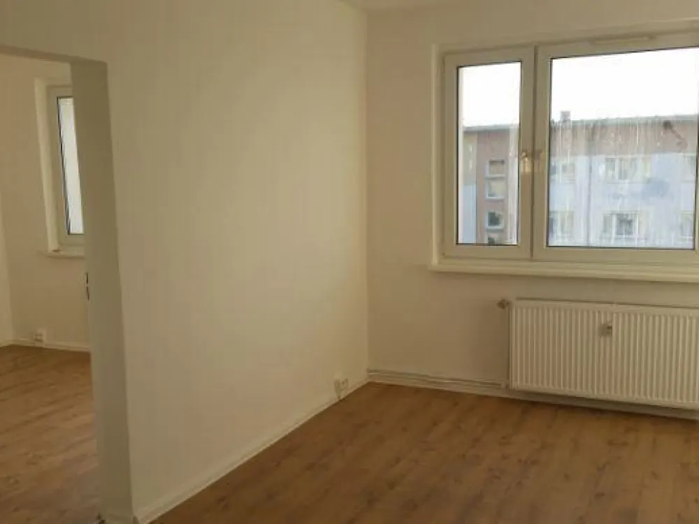 Lichtdurchflutete 2 Raumwohnung am Zwenkauer See