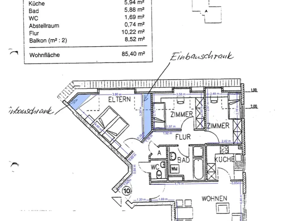 Zentral gelegene 4-Zimmer-Dachgeschosswohnung mit Balkon und Tiefgaragenstellplatz