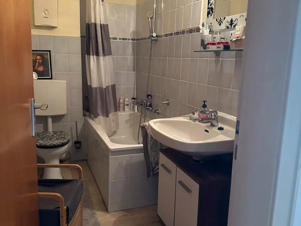 Schöne 2,5 Zimmer Wohnung 50 m in Hilden