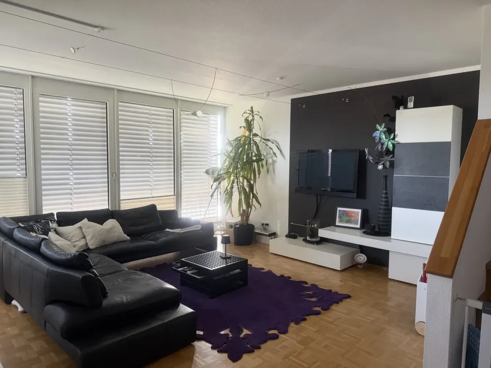 List, Modern Living Directly on the Mittelland Canal, Near MHH
