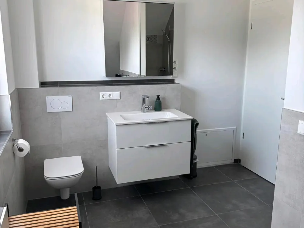 Schöne 3-Zimmer Nichtraucher-Wohnung im 1. OG in Maria Steinbach