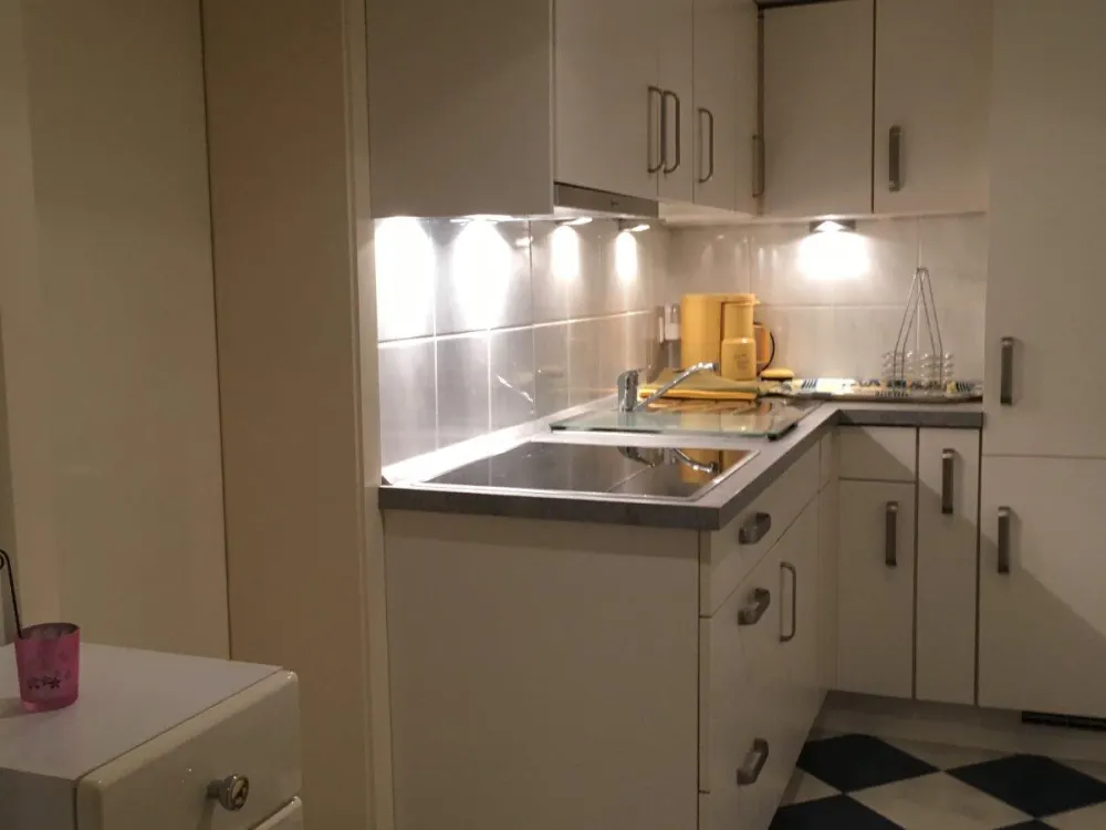 AB SOFORT WG-ZIMMERWOHNUNG ZU VERMIETEN !
