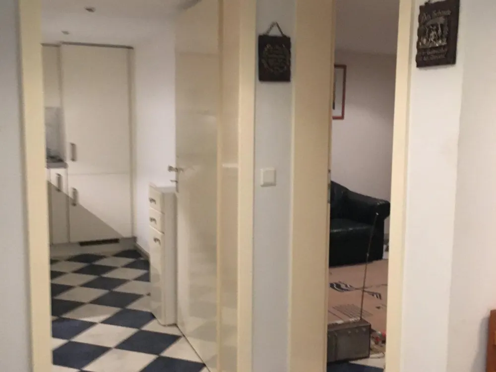 AB SOFORT WG-ZIMMERWOHNUNG ZU VERMIETEN !