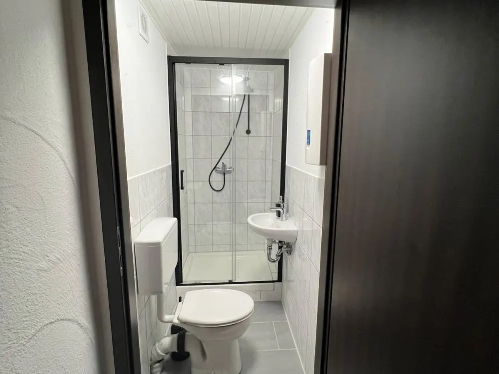 2-Zimmer EG-Wohnung mit Stellplatz direkt vor der Tür