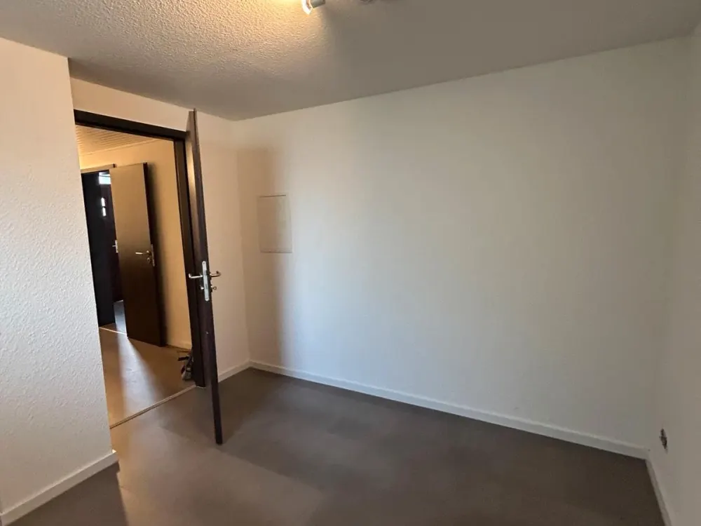 2-Zimmer EG-Wohnung mit Stellplatz direkt vor der Tür