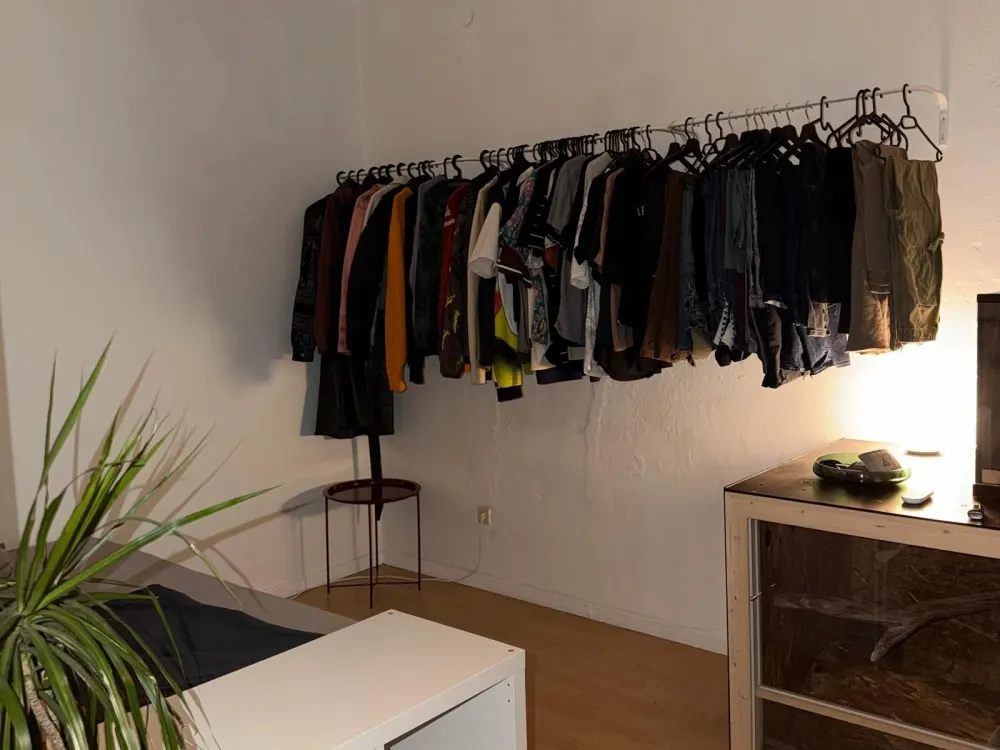 Kreativ-WG: 2 eigene Zimmer in großer 4-Zimmer-Wohnung frei!