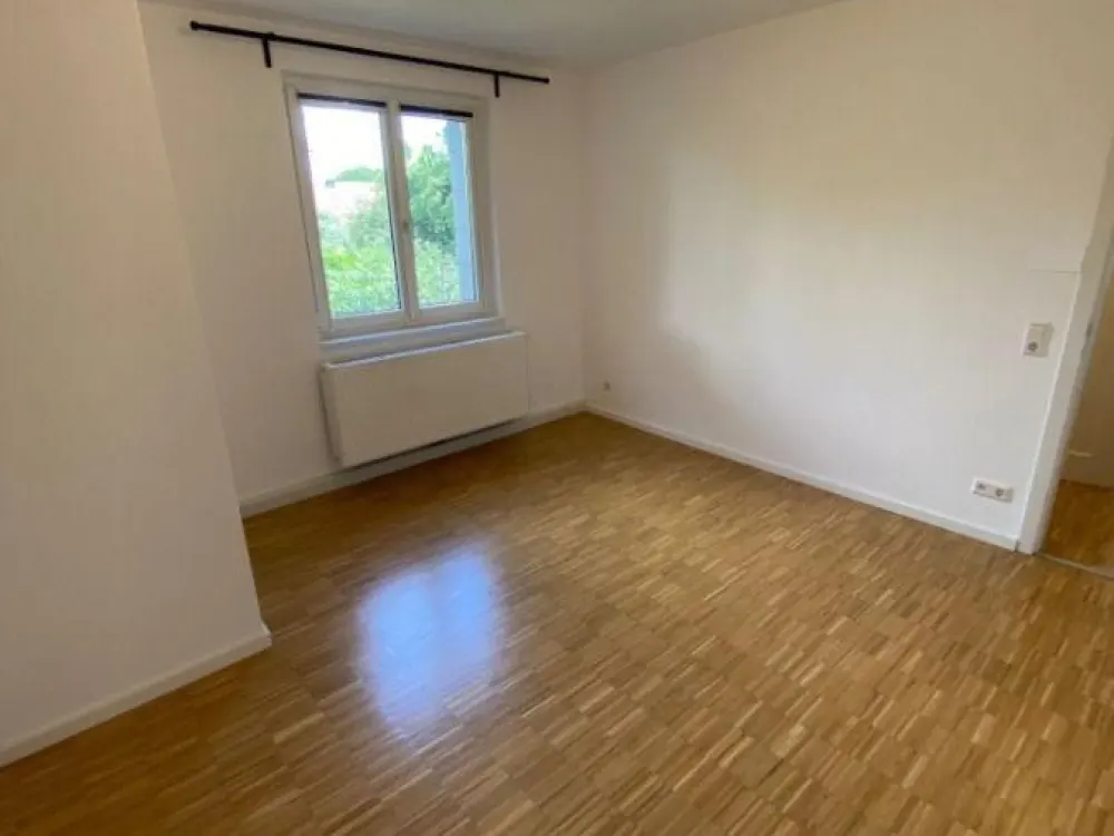 Helle 2-Zimmer-Wohnung mit Einbauküche in Heimfeld
