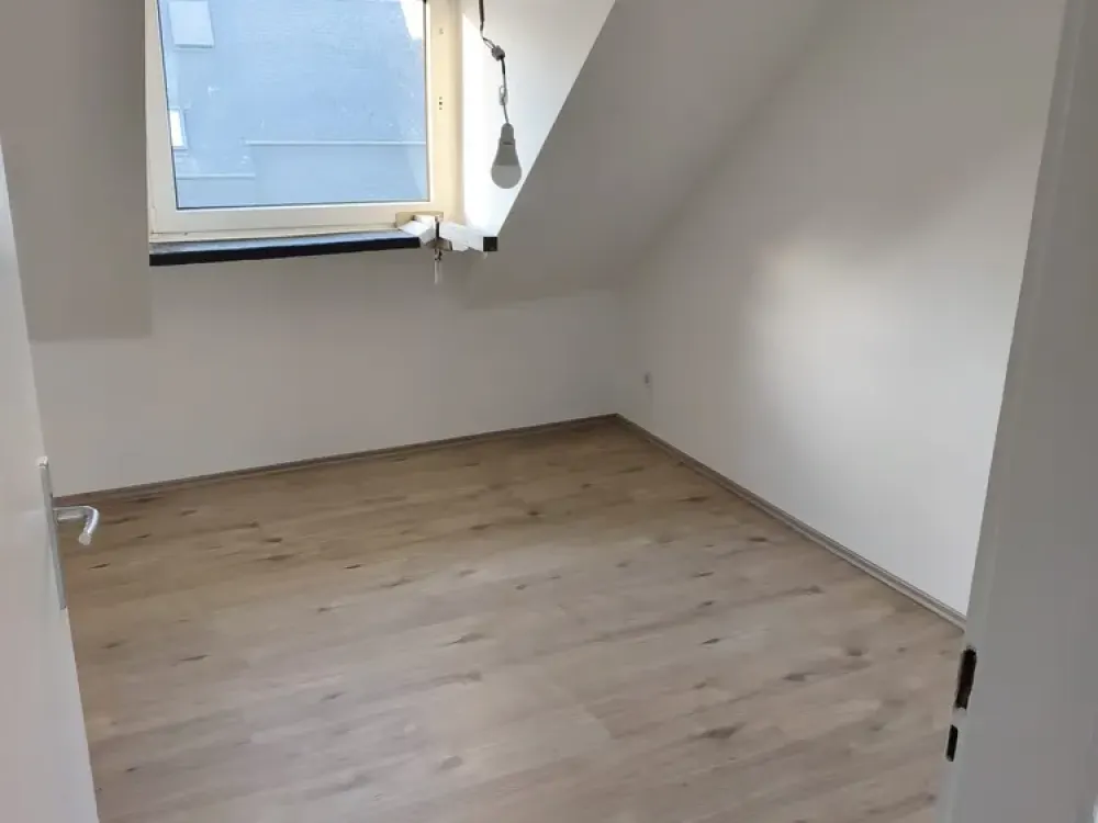 ​Lichtdurchflutete 2-Zimmer-Wohnung in Hagen-Boele, Frisch saniert & bezugsfertig!