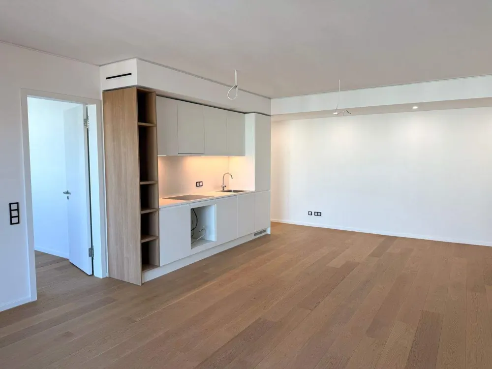 Helles 3-Zimmer-Apartment mit Loggia, Gemeinschafts-Office, Fitnessstudio, uvm.