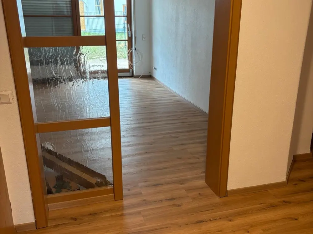 4,5 Zimmer Wohnung renoviert. Ab heute frei.