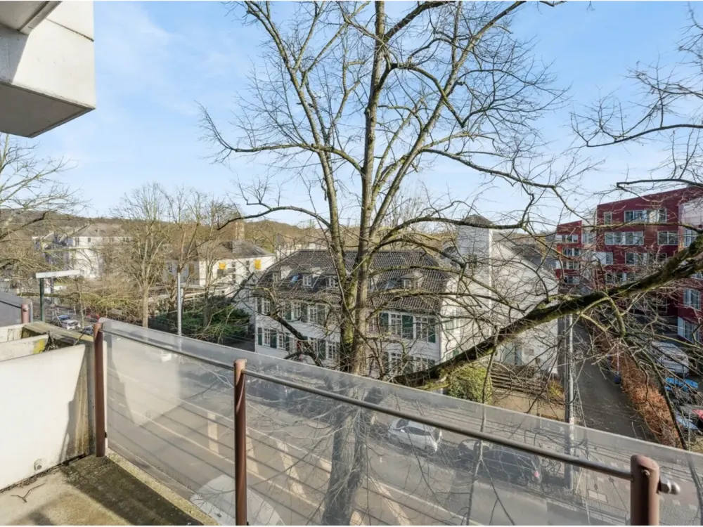 3-Zimmer-Wohnung mit EBK in Grafenberg